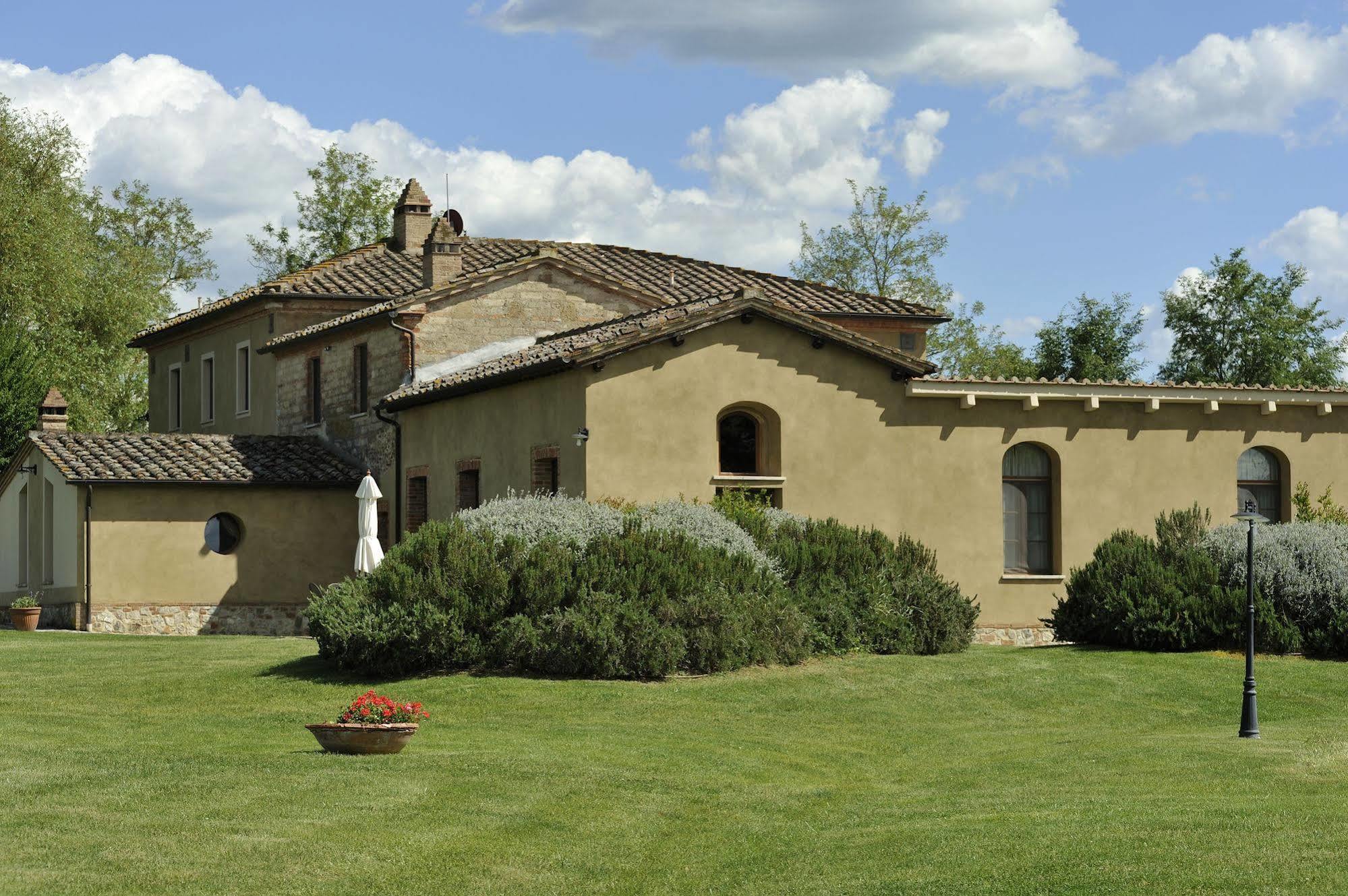 Agriturismo La Lodola Castelnuovo Berardenga Exterior photo